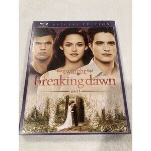 The Twilight Saga: Breaking Dawn, Part 1 (Blu-ray, 2011) With Slipcover CIB